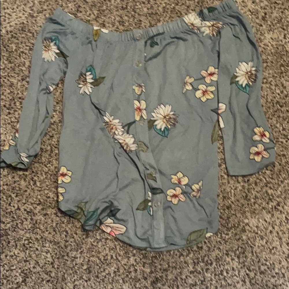 Shoulder less floral crop top